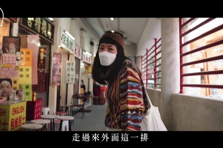 蘋果日報 - 黃大仙求籤|全港最大解籤中心160檔任揀 實測解籤有幾準 師傅不怕透露天機:最嚴重係死啫