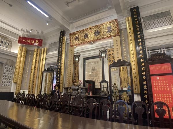 全民保育行動 盡情攝影，東華醫院禮堂，收藏大量珍貴，記載香港的重要歷史時刻